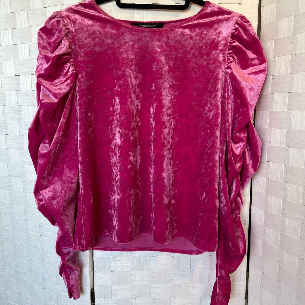 NWT Marc New York Hot Pink Puffer Long Sleeve Blouse